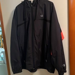 Men’s Champion Nylon, Lined Jacket. Size Large